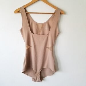 STRM LINE Camel Smooth Open Bust Mesh Panel Size Large